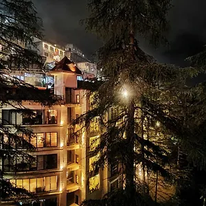 Royale Retreat - Luxury In **** Shimla