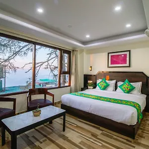 Treebo Maharaja, Near Mall Road *** Shimla